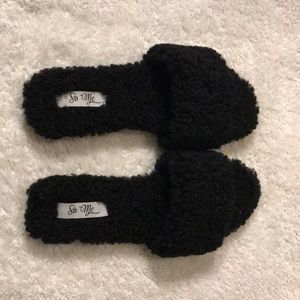 Black fluffy slides!